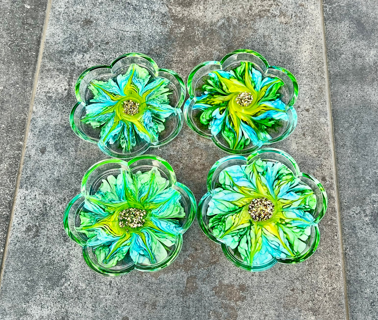Resin Bloom Coaster Set - Blue/Green/Yellow