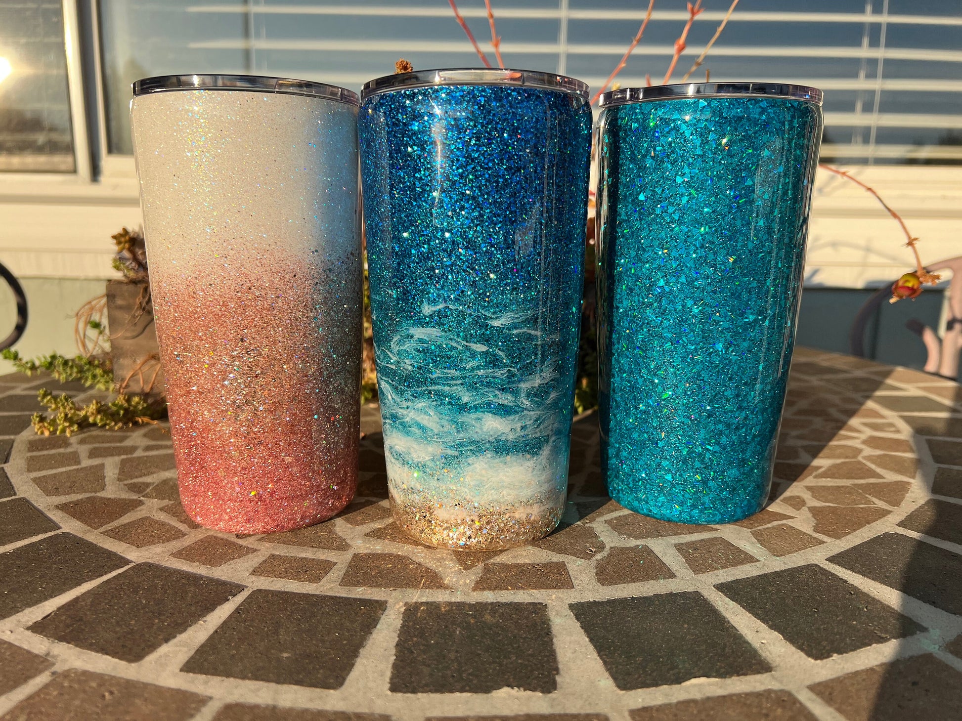 Custom glitter tumblers perfect for gifting.